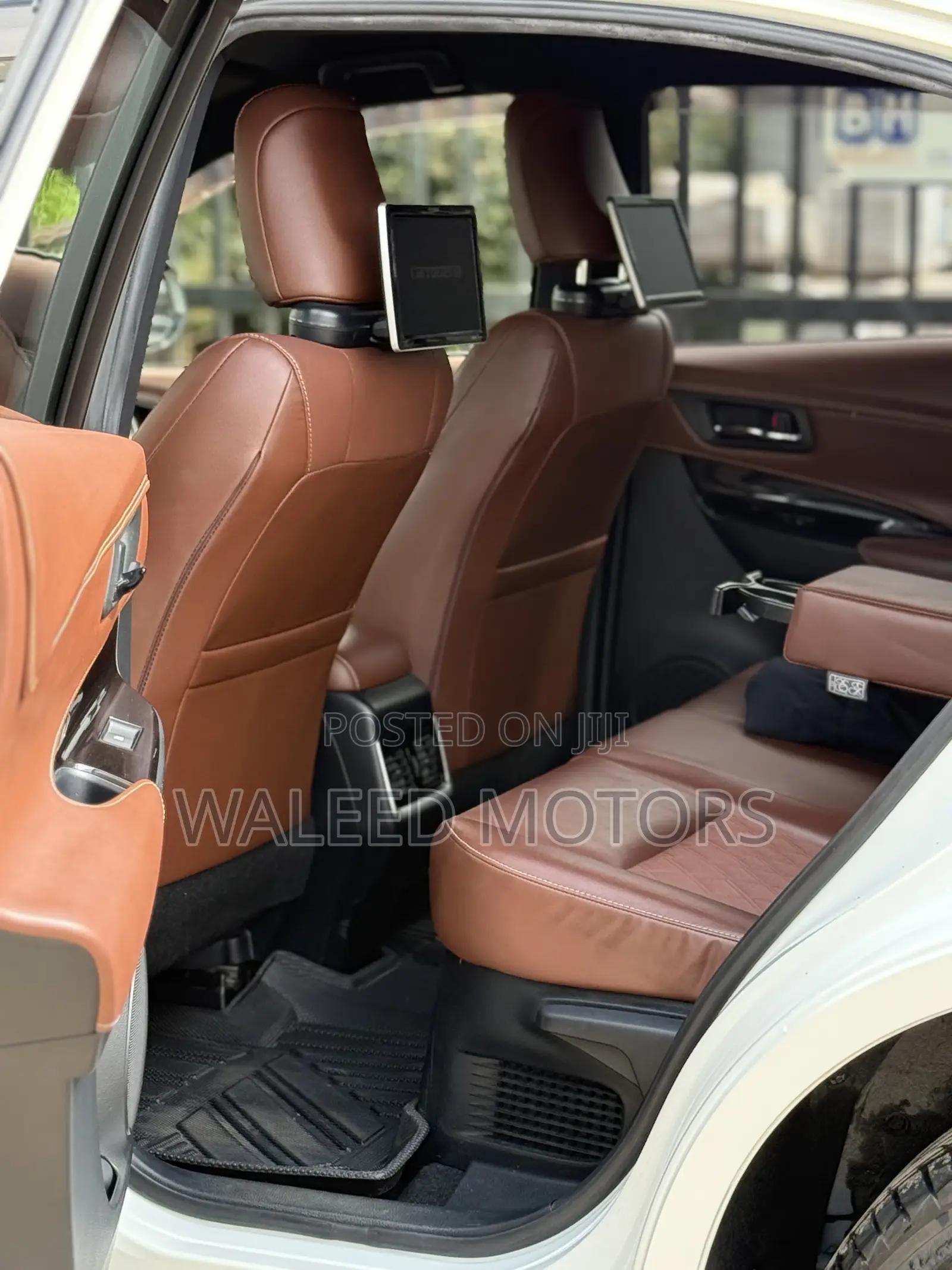 Toyota Harrier 2.0 2019 Pearl