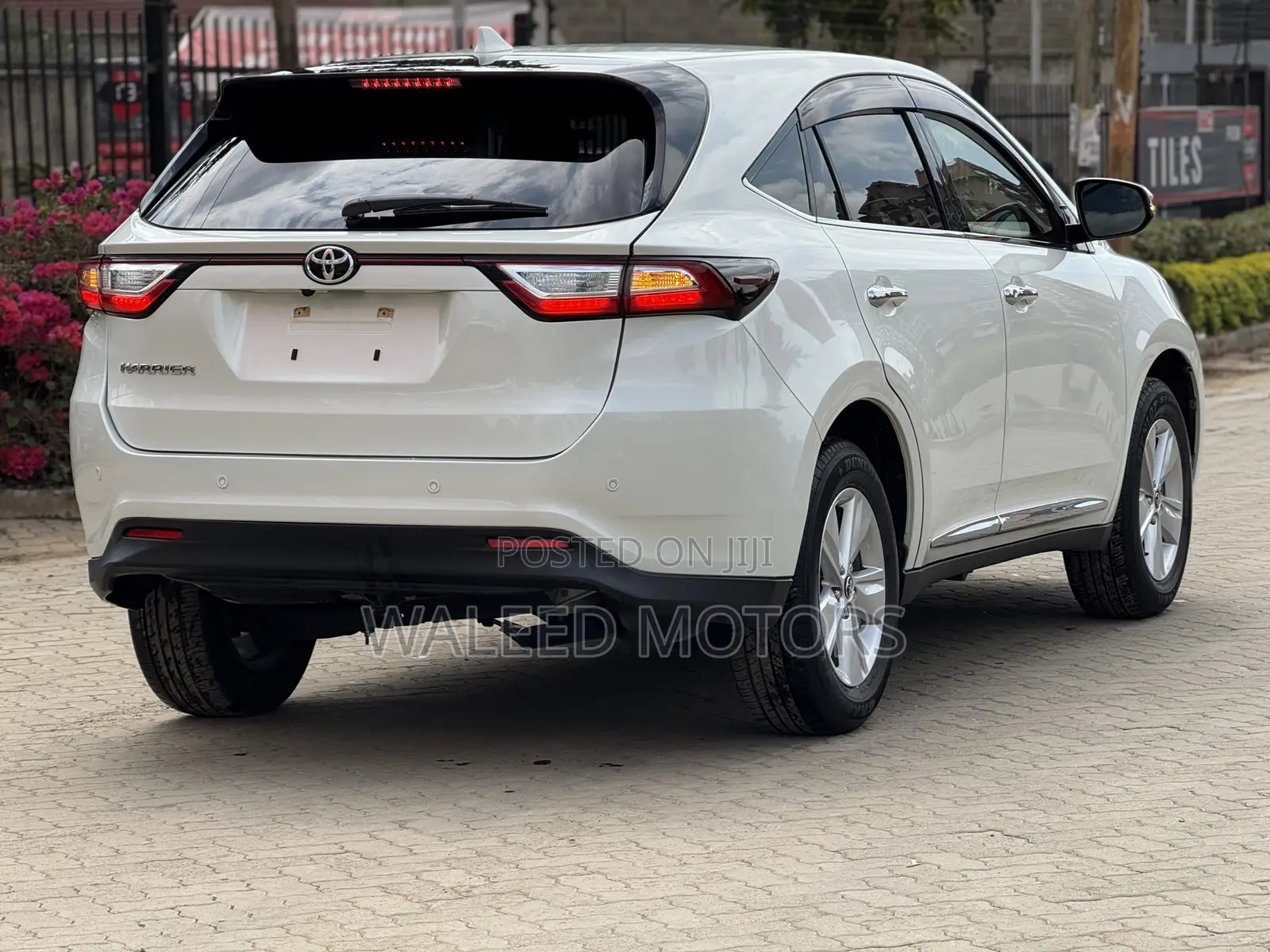 Toyota Harrier 2.0 2019 Pearl