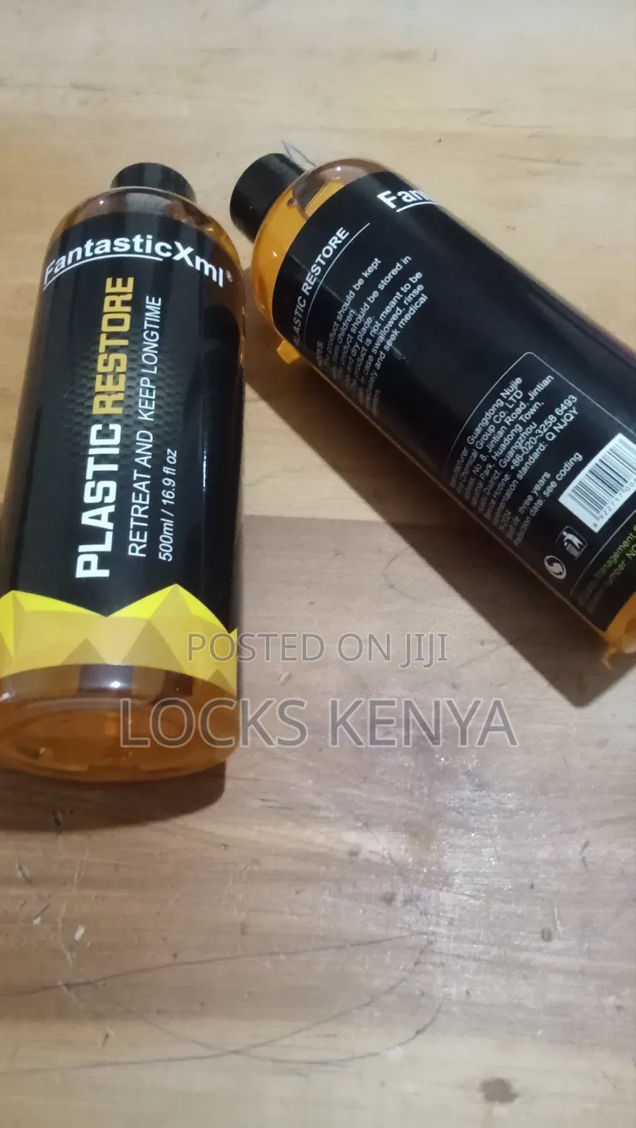 Black Plastics Restorer Spray