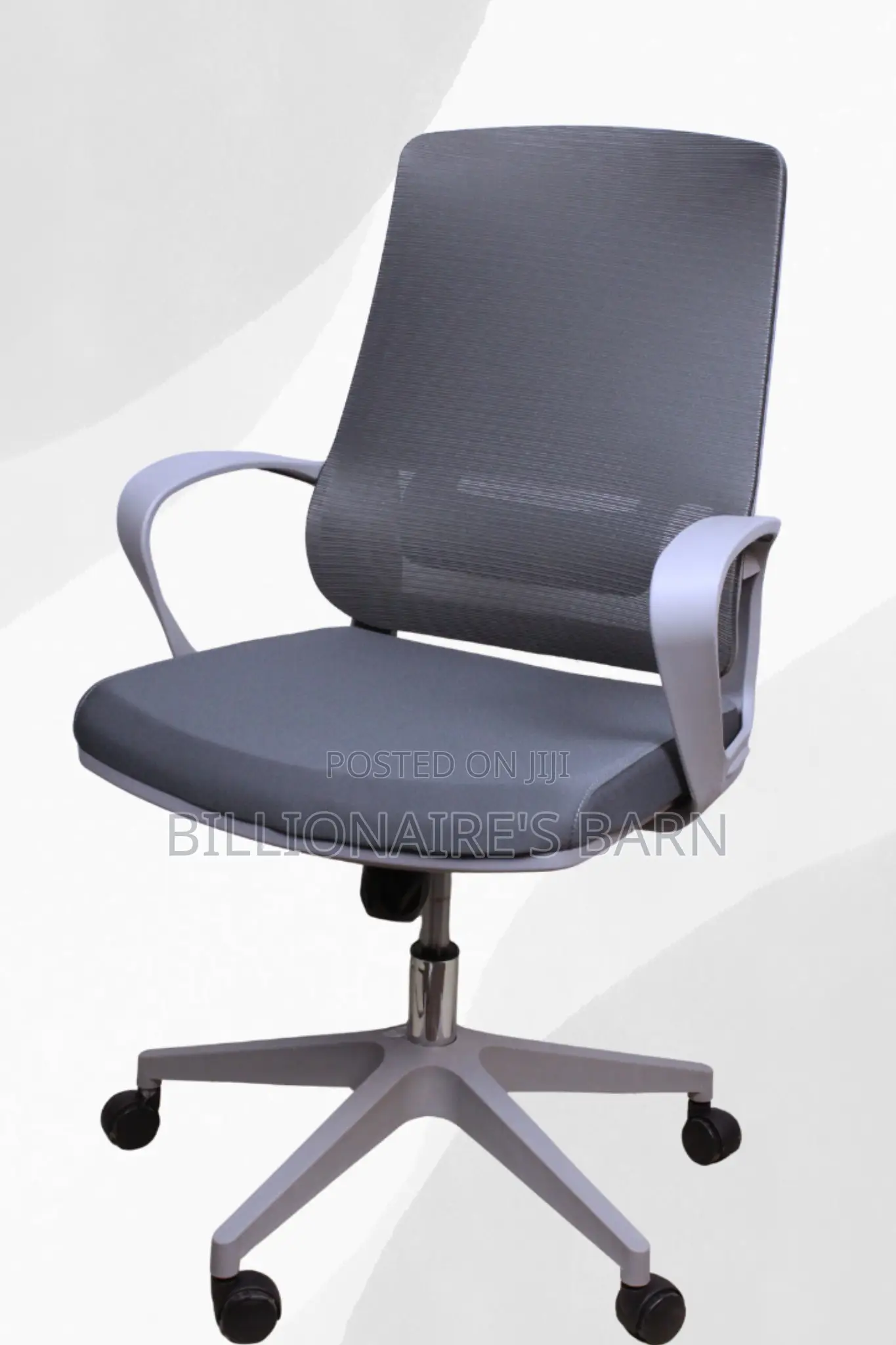 Chairs: Gray Computer Mesh Office Chair