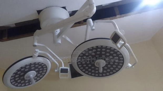 Double-Arm Theatre Light - thumbnail 2