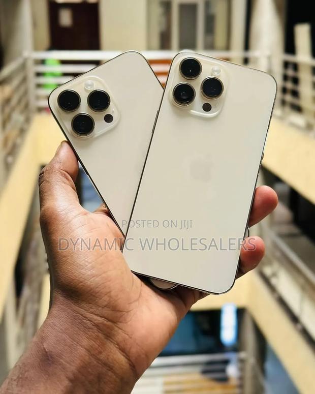 Apple iPhone 12 Pro 256 GB - main view