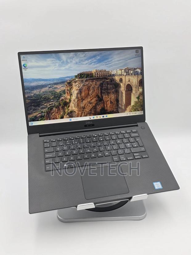 Laptop Dell Precision 5540 32GB Intel Core I7 SSD 512GB - main view