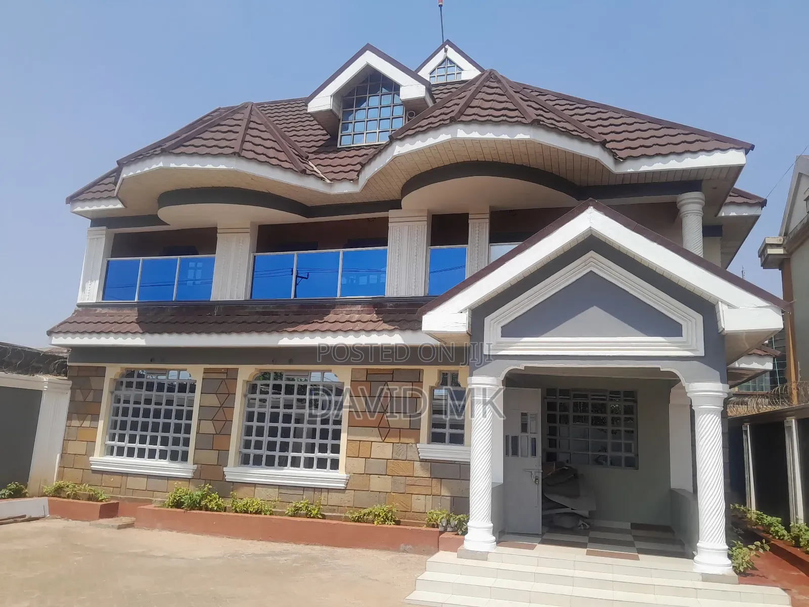 4bdrm Maisonette in Membley for sale