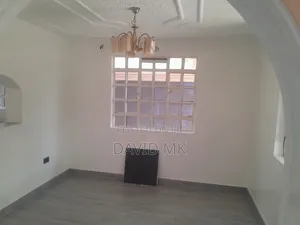 4bdrm Maisonette in Membley for sale