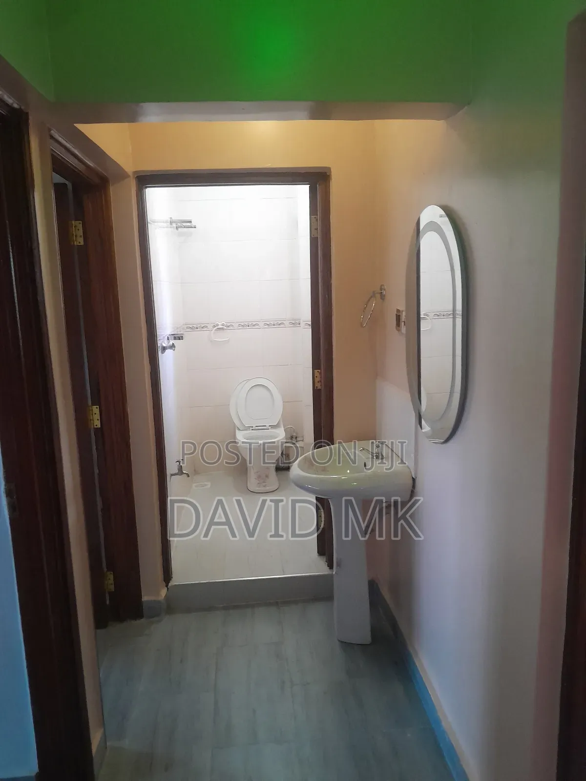 4bdrm Maisonette in Membley for sale