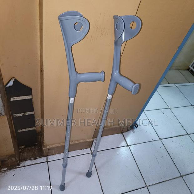 Elbow Crutches Open Cuffed-Pair - thumbnail 3