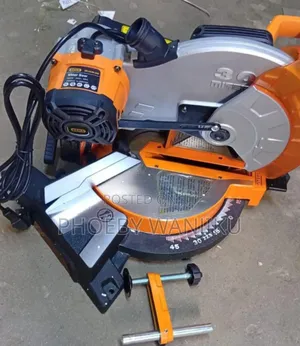 Miter Saw/Dera Motor Saw