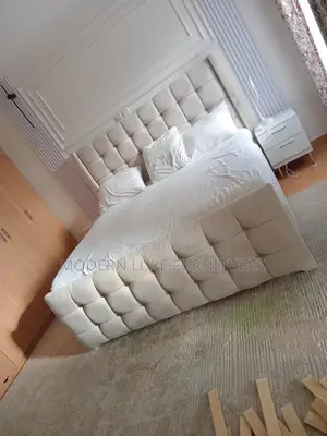 Stylish 5by6 Bed