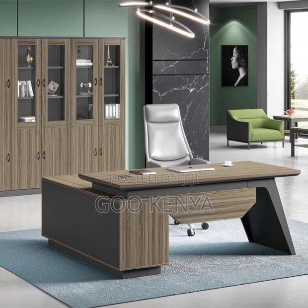 Office Desk ; Executive Office Desk With Drawers