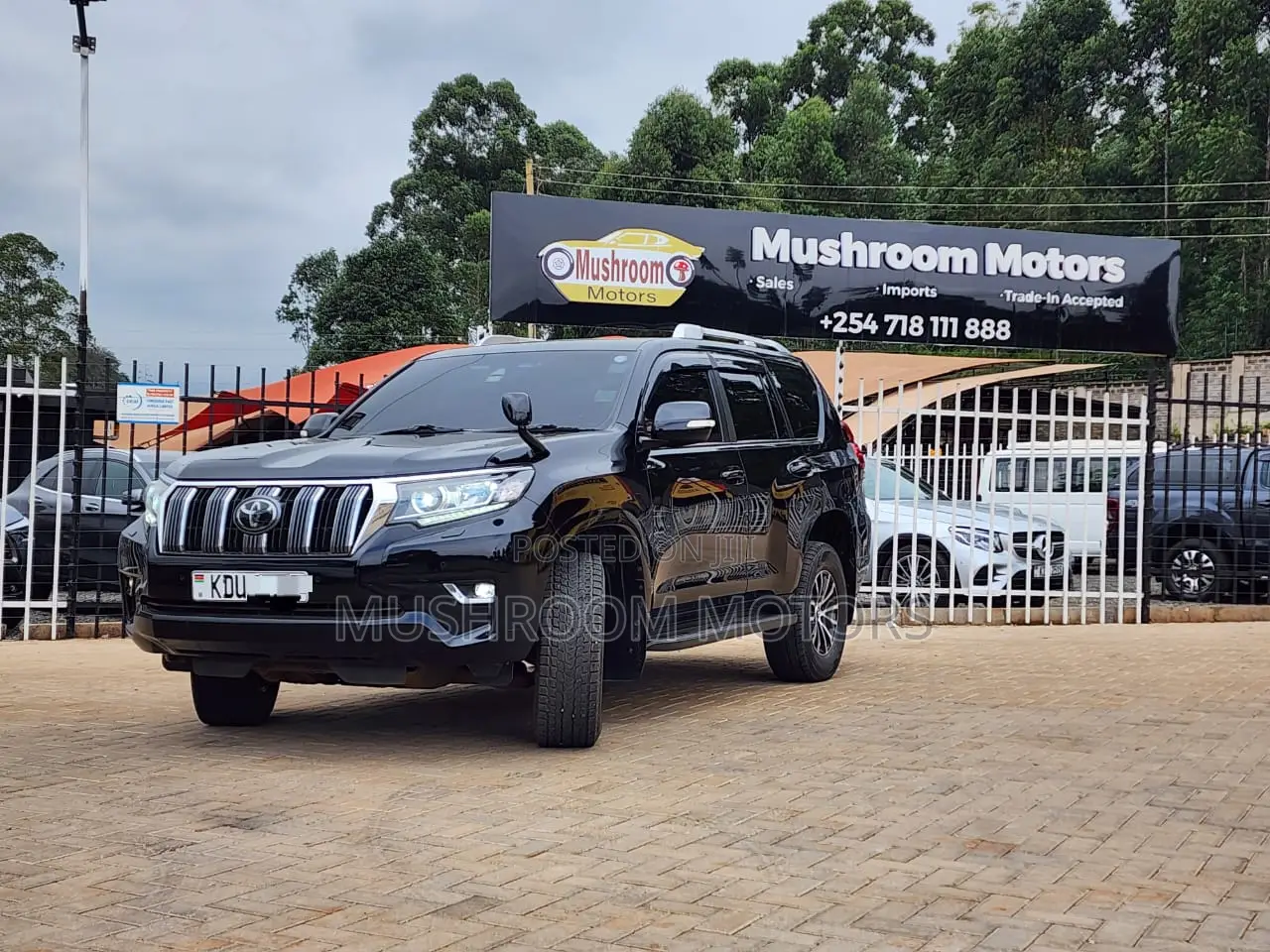 Toyota Land Cruiser Prado 2.8 2017 Black