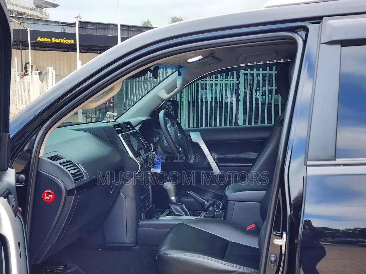 Toyota Land Cruiser Prado 2.8 2017 Black