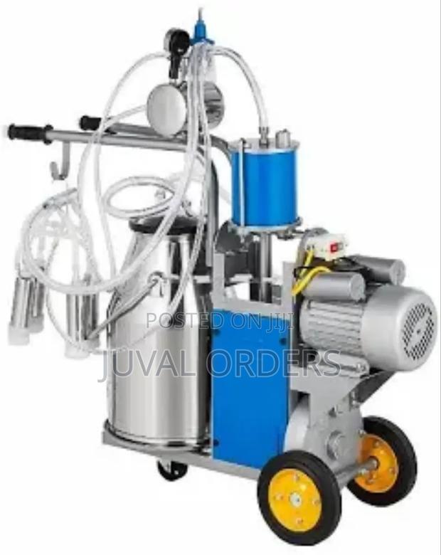 Single Barrel Milking Machine - main view