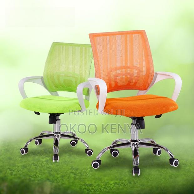Office Chair : Black Fabric Office Task Chair - thumbnail 3