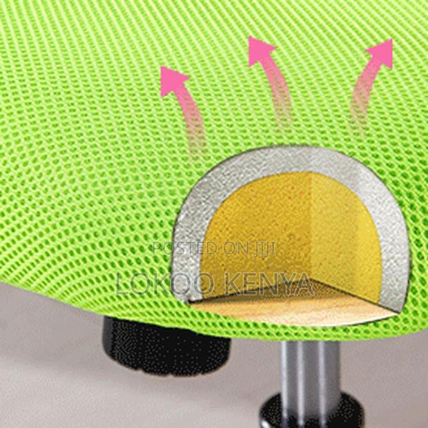 Office Chair : Black Fabric Office Task Chair - thumbnail 4
