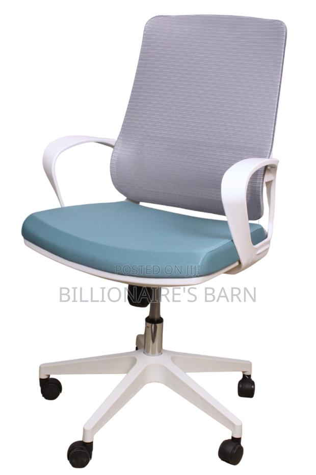 Office Chair; White Task Chair With Adjustable Seat Height
