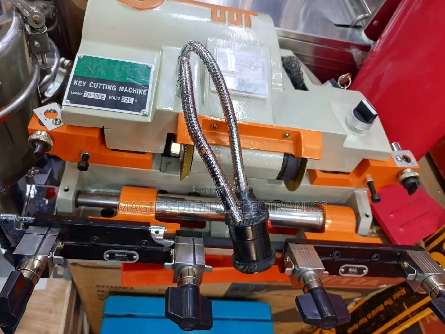 Most Appropriate Medium Key Cutting Machine