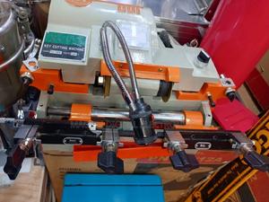 Highly Available Medium Key Cutting Machine - thumbnail 2