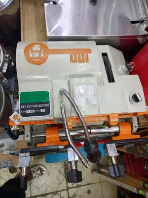 Super Excellent Medium Key Cutting Machine