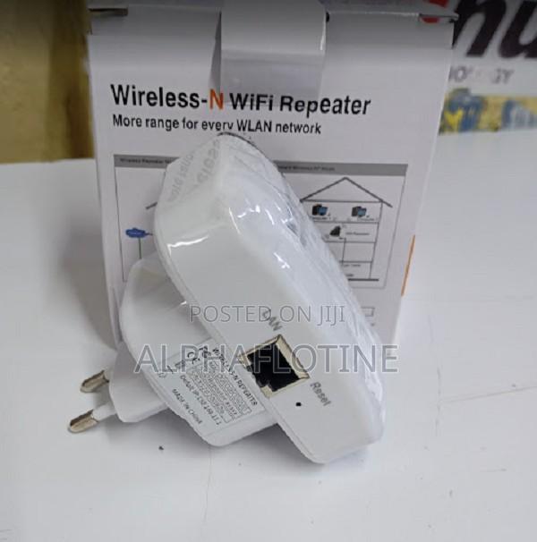 300mbps Home Wi-Fi Signal Range Extender Booster