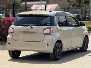 Daihatsu Boon 2018 Beige