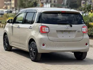 Daihatsu Boon 2018 Beige