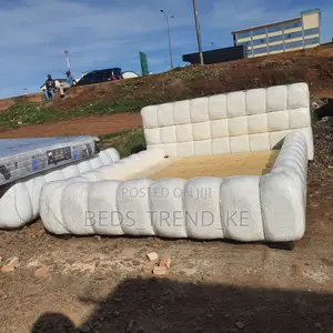 Soft Bubble Bed 6 by 6 Ft
