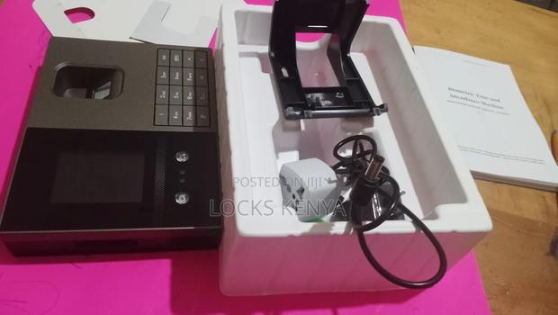 Workshops Smart Biometric Attendance Machine - main view