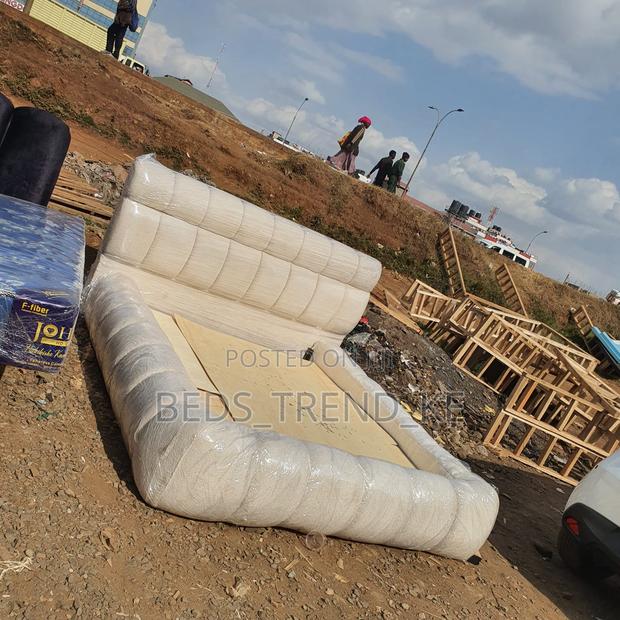 Sturdy 6 by 6 Bubble Bed