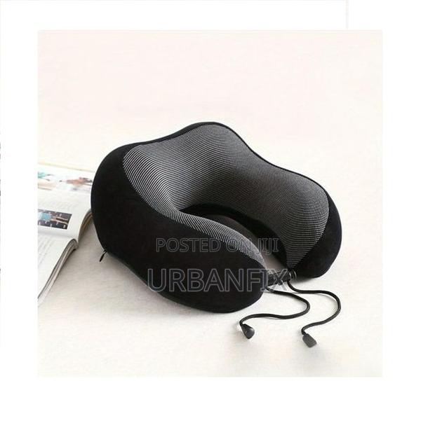 Comfortable Memory Foam Travel Neck Pillow