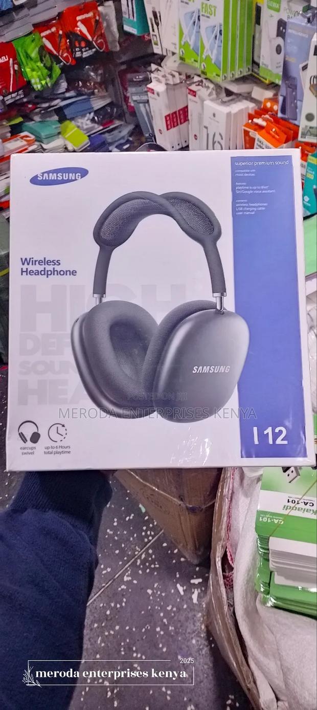 Samsung Wireless Headphones - main view
