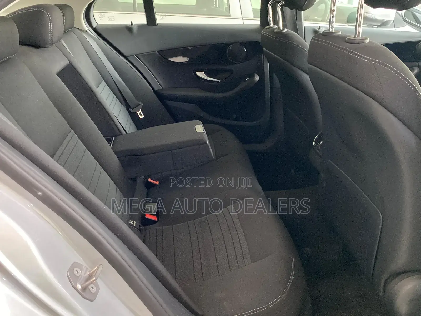 Mercedes-Benz C180 2018 Gray