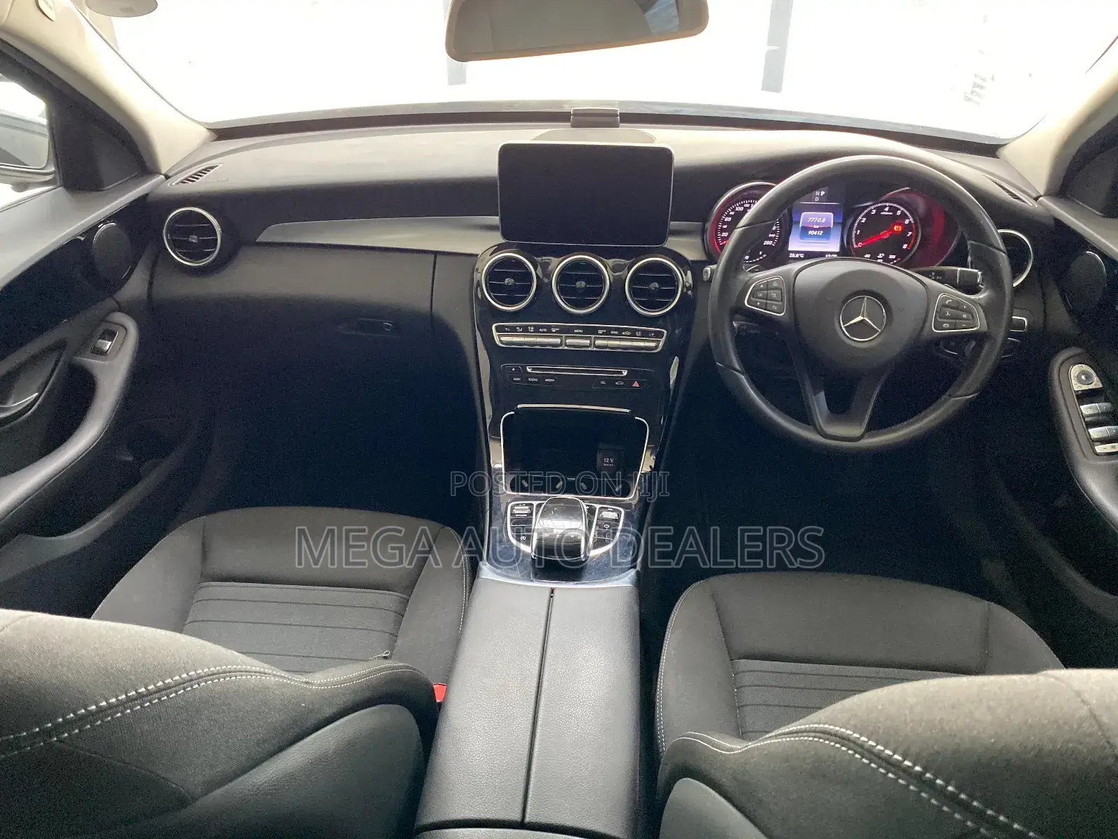 Mercedes-Benz C180 2018 Gray