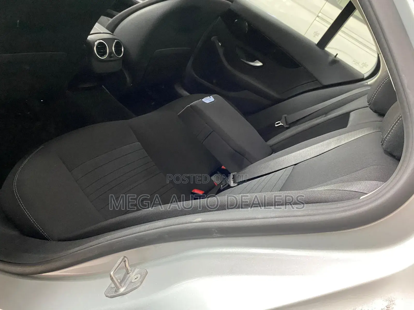 Mercedes-Benz C180 2018 Gray