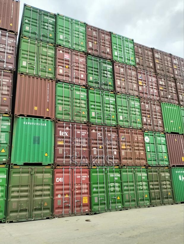 20ft Empty Shipping Containers - main view