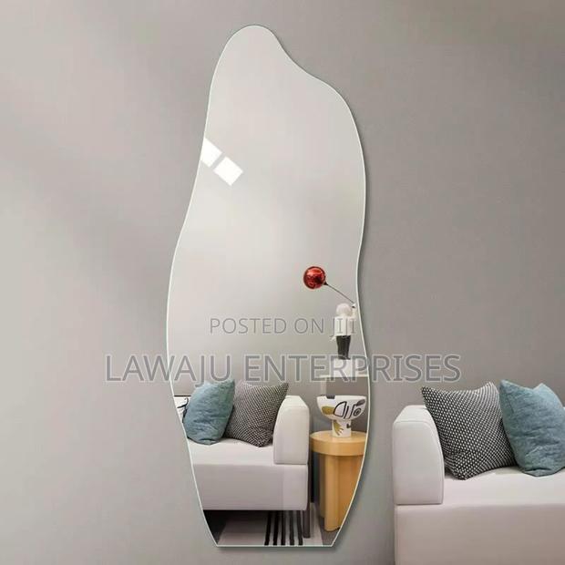 Unbreakable Mirror