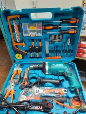 Makita Drill Set 800w