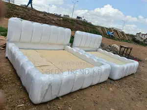 Modern Rustic 5 by by 6 Ft Bubble Bed