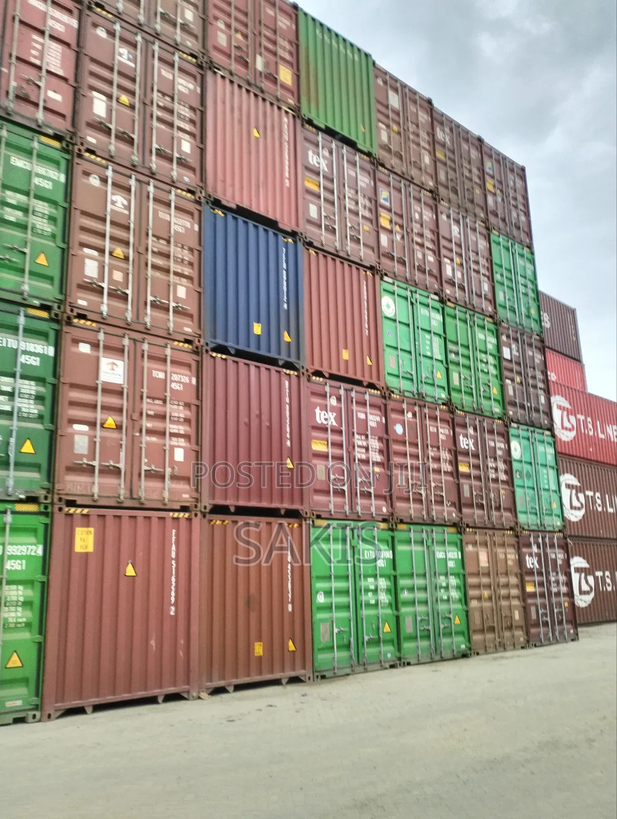 20ft Empty Shipping Containers Available