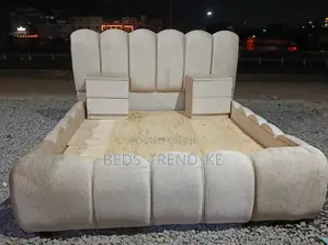 Handcrafted 5 by 6 Bubble Bed With Side Drawers