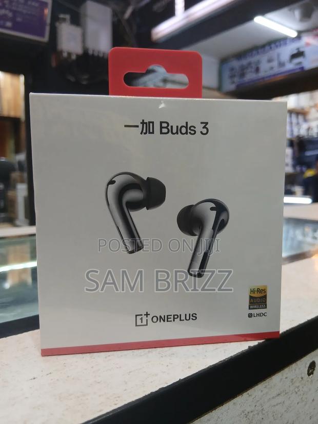 Oneplus Buds 3 - main view