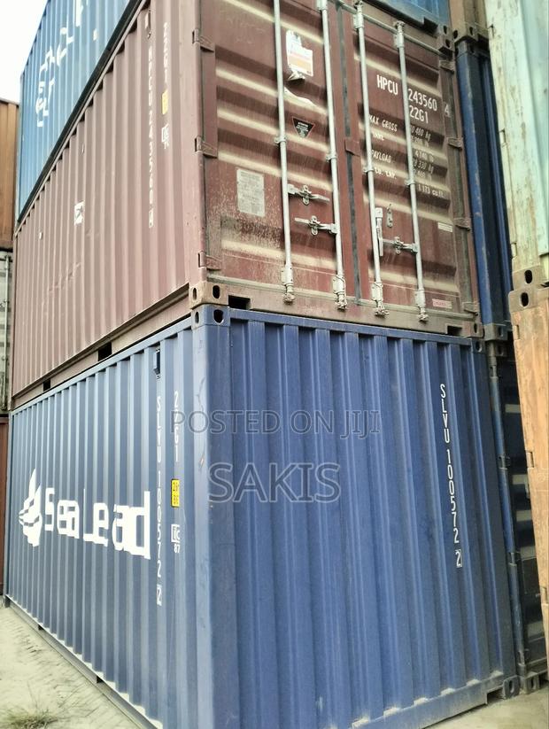 20ft Empty Shipping Containers - main view