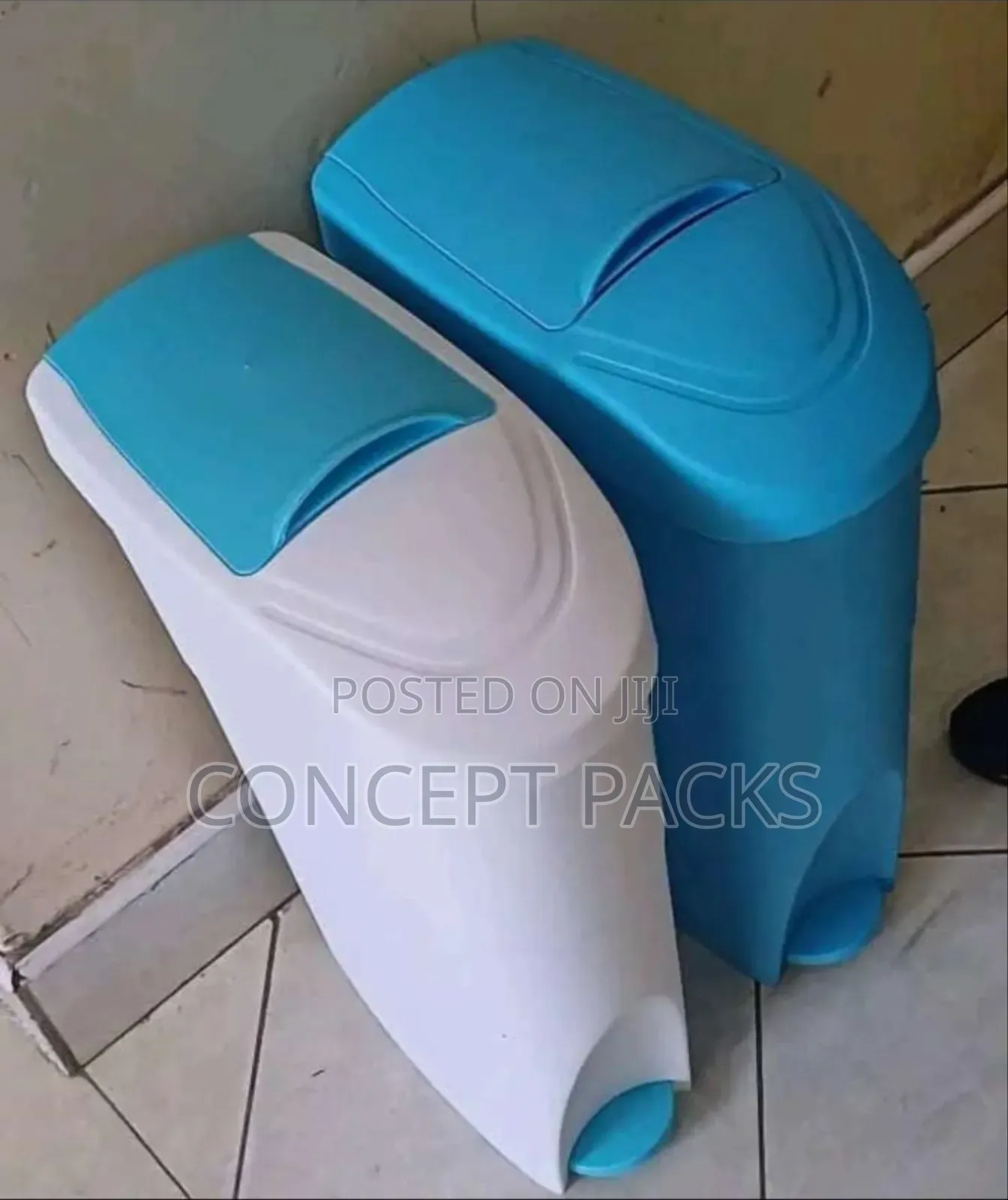 2pcs Sanitary Bins