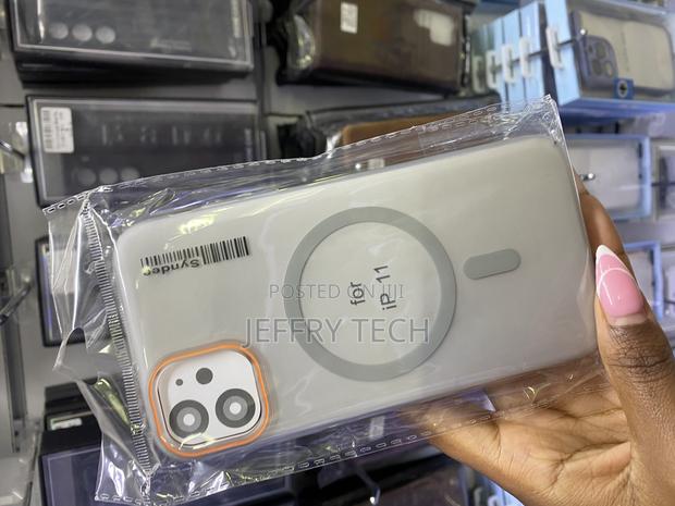 ZXDK Magnetic Matte Translucent Case for iPhone 11 - thumbnail 2