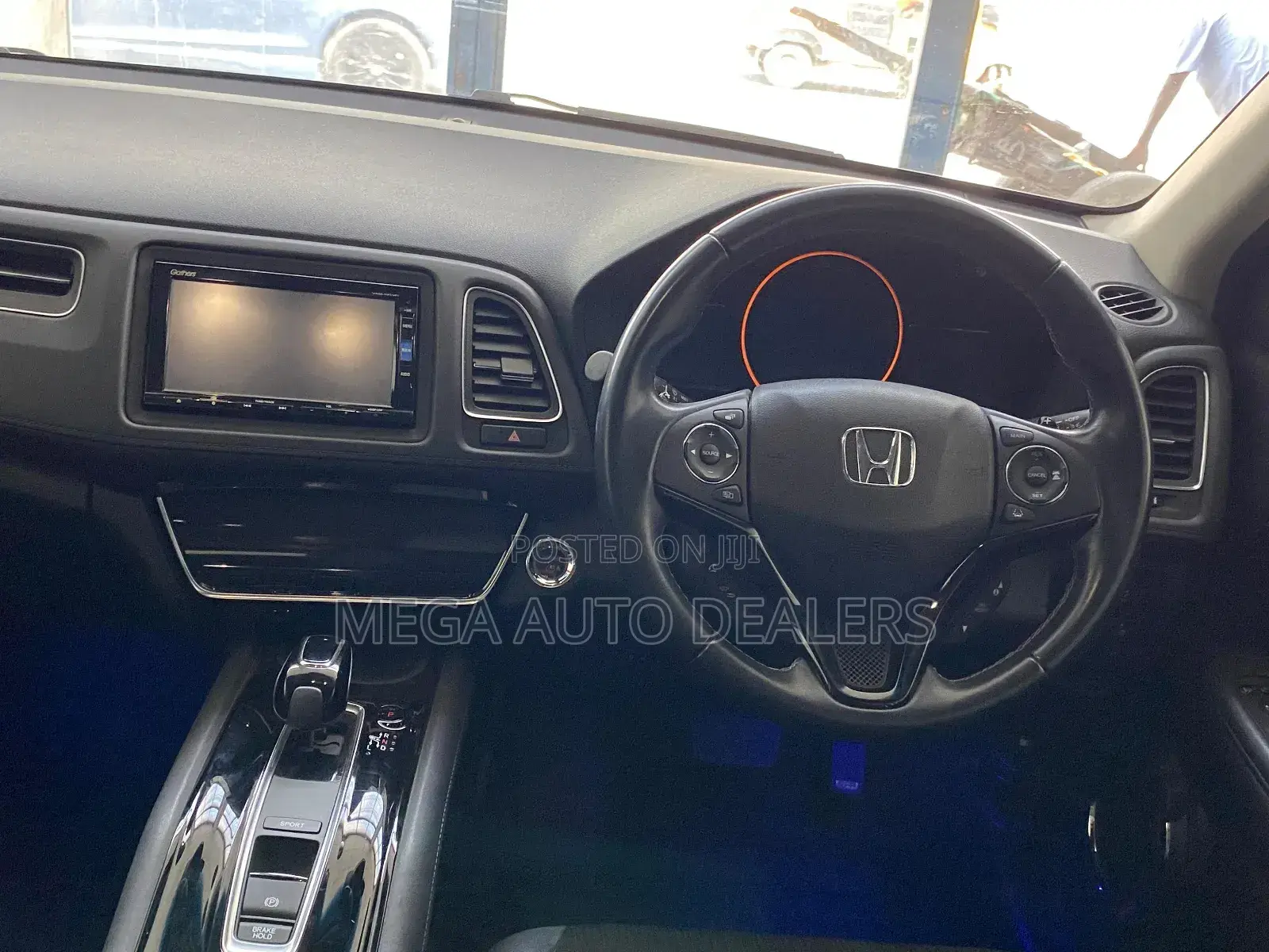 Honda Vezel 2018 White
