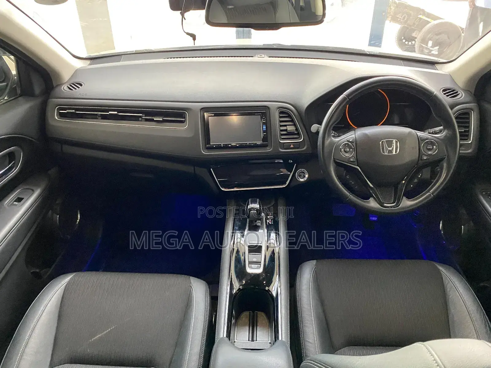 Honda Vezel 2018 White