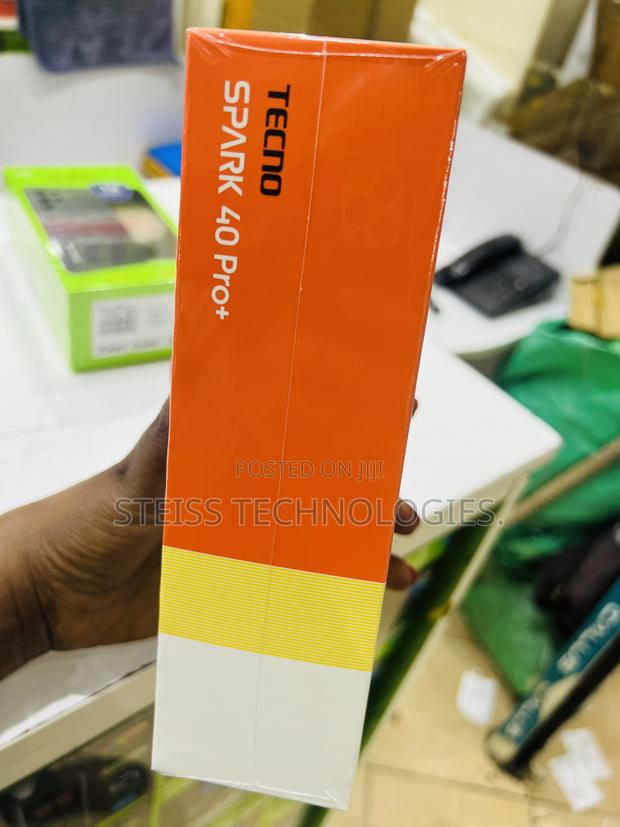 New Tecno Spark 40 Pro+ 128 GB Black - main view