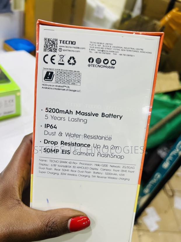 New Tecno Spark 40 Pro+ 128 GB Black - thumbnail 2