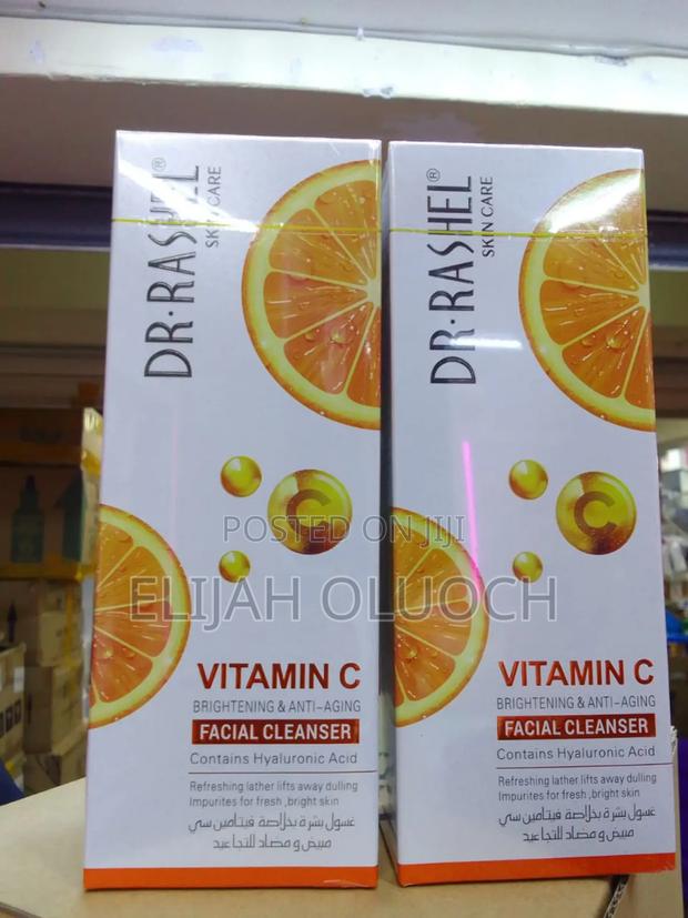 Dr Rashel Viamin C Facial Cleanser