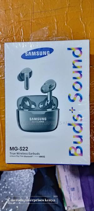 Samsung True Wireless Earbuds - thumbnail 2